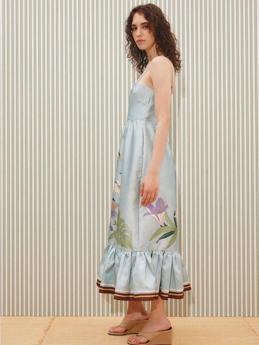 ALEMAIS Alfie Midi Dress Sleeveless Light Blue Floral Midi Dress, US2 4 6 8 - Picture 7 of 8